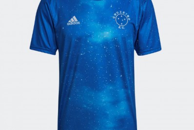 Cruzeiro anuncia a sua nova camisa para a temporada 2022