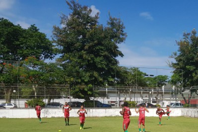 Sociedade Esportiva Porto Real convoca jogadores de 16 anos
