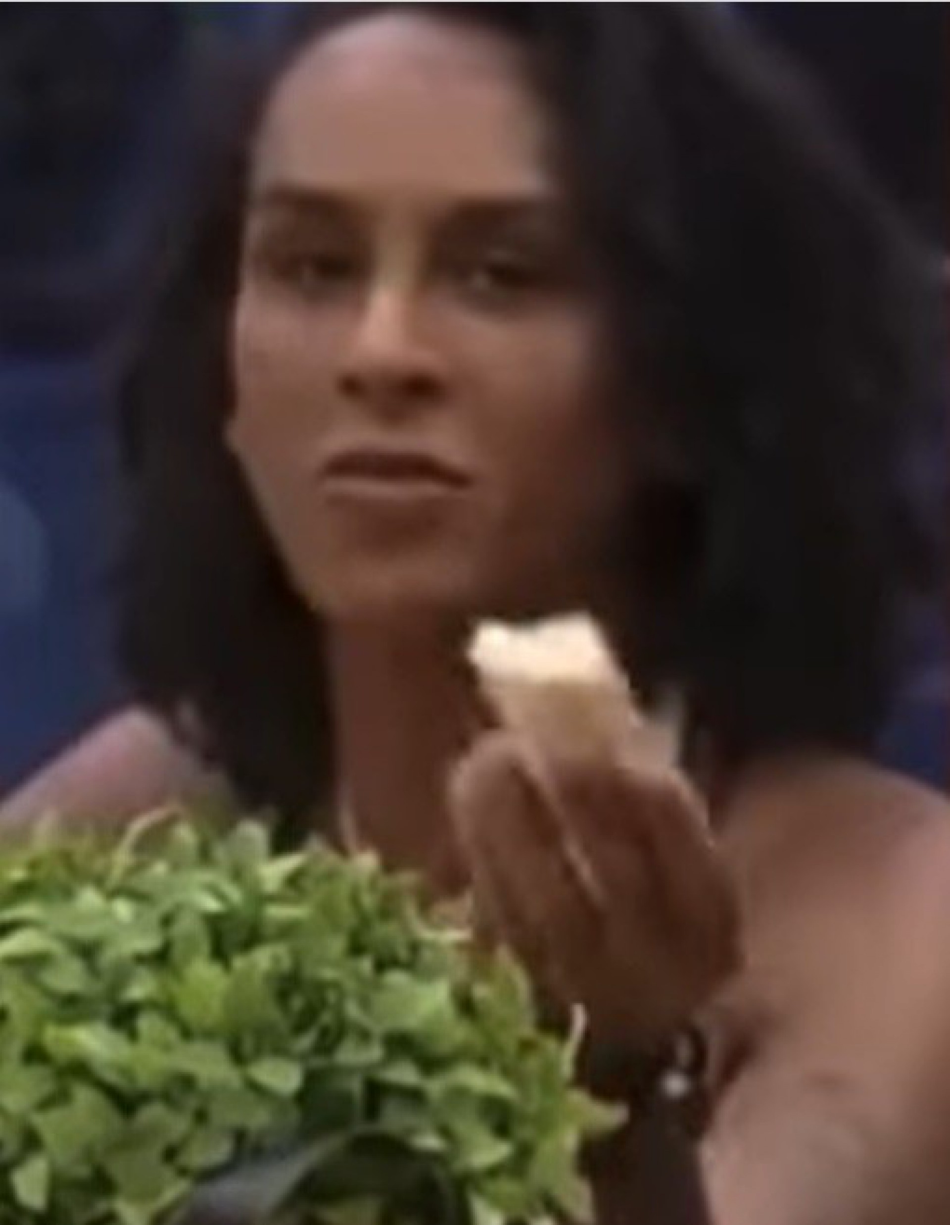 Linn da Quebrada - reprodução de vídeo