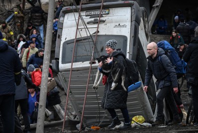 Rússia retoma ofensiva na cidade ucraniana de Mariupol