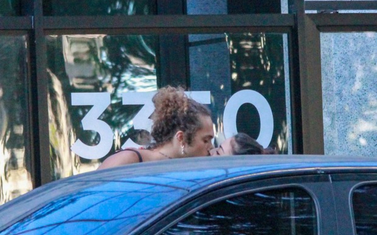 Vit&atilde;o e Giulia Buscacio no Rio