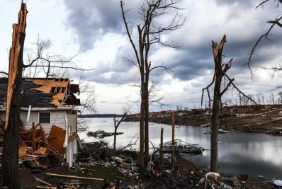 Tornado deixa seis mortos nos Estados Unidos