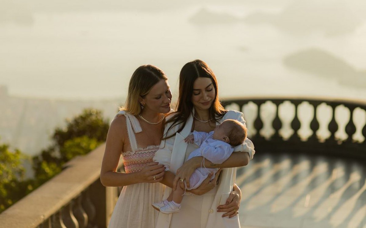 Thaila Ayala e Renato Goés escolheram Fiorella Mattheis e André Nicolau como padrinhos do filho