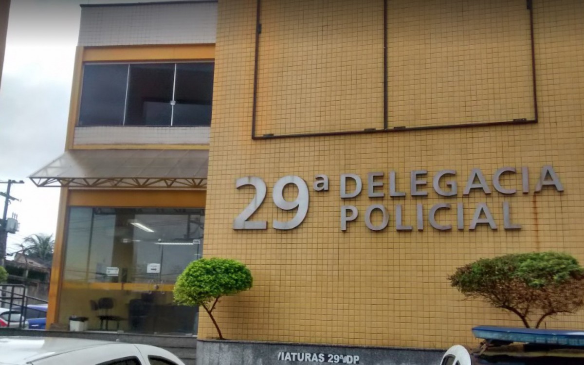 V&iacute;timas prestam depoimento na 29&ordf; DP (Madureira)
