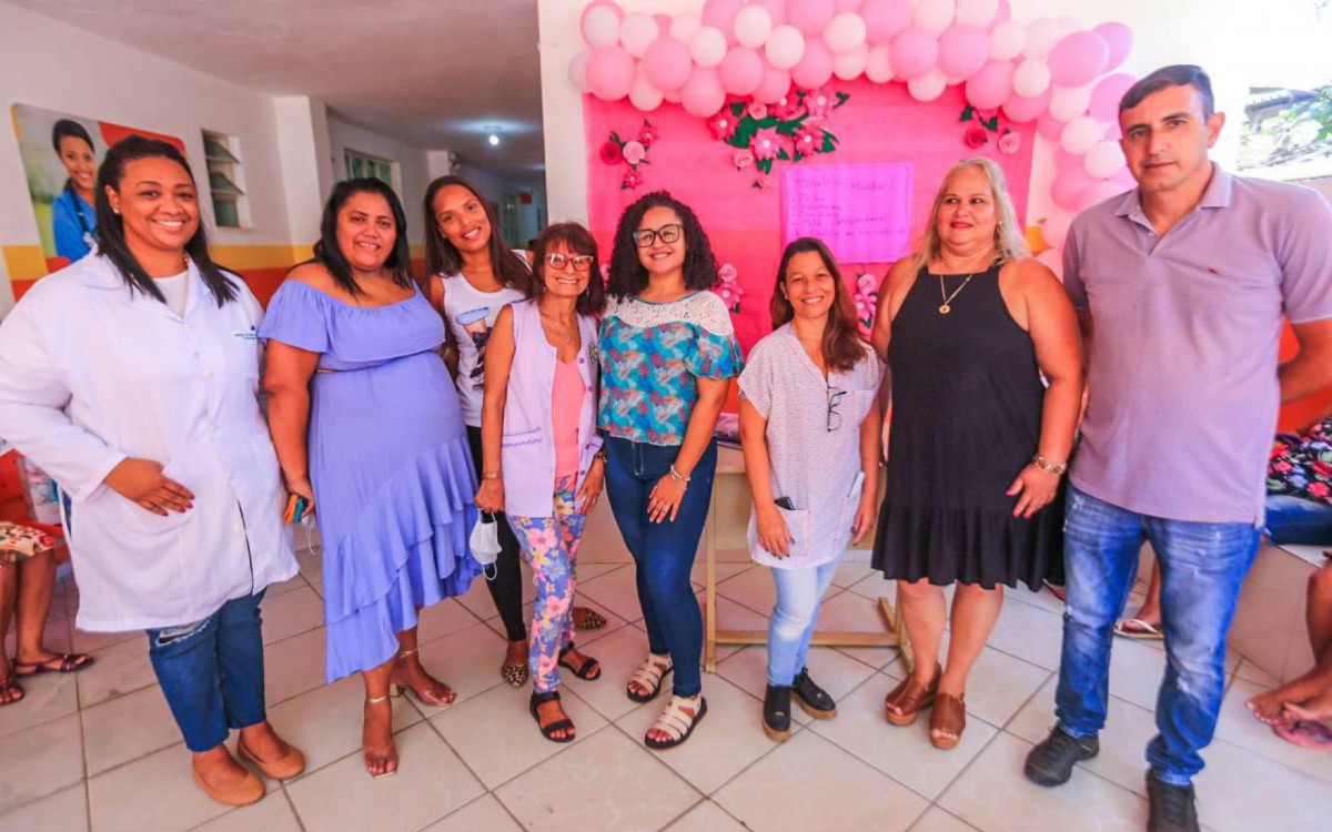 A Policl&iacute;nica de Heli&oacute;polis est&aacute; com um grupo de profissionais para conversar com as mulheres