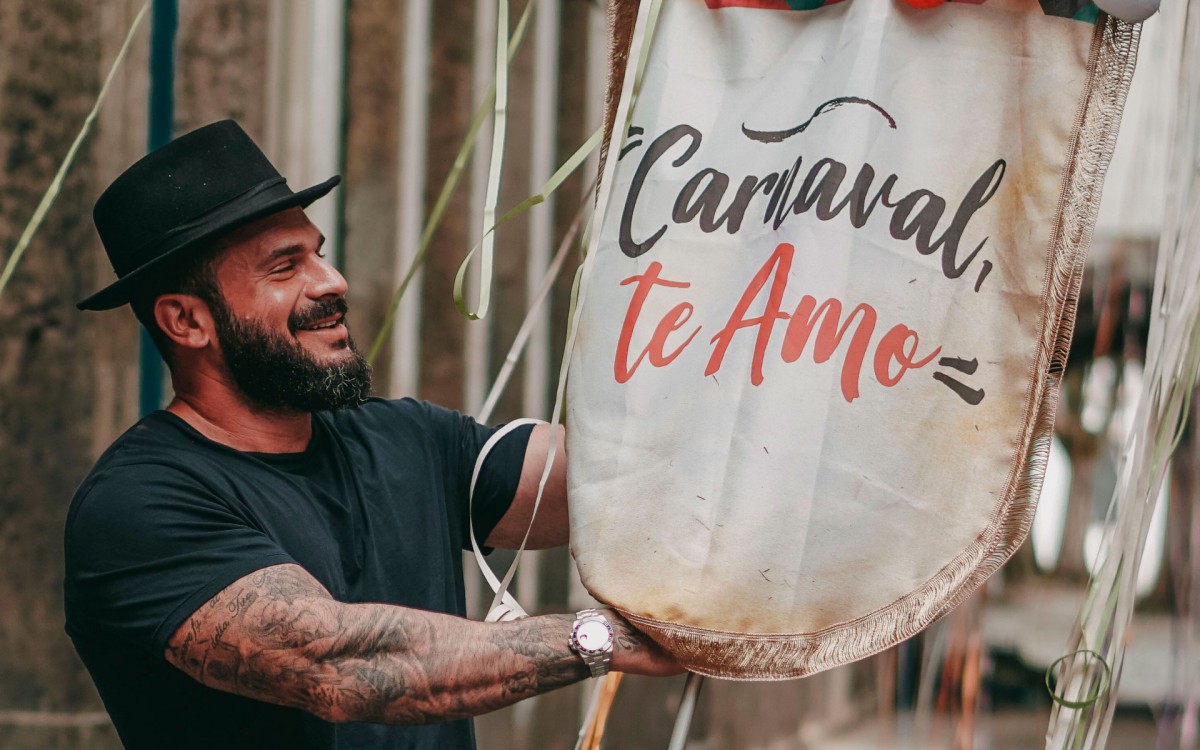 Grava&ccedil;&atilde;o do clipe da Viradouro no Arco do Teles