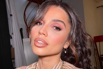 Ex-BBB Paula Amorim encanta a web ao exibir barriguinha de gravidez: 'Sementinha de amor'