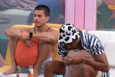 Arthur Aguiar fala sobre traições: 'Mudei por causa da minha filha'