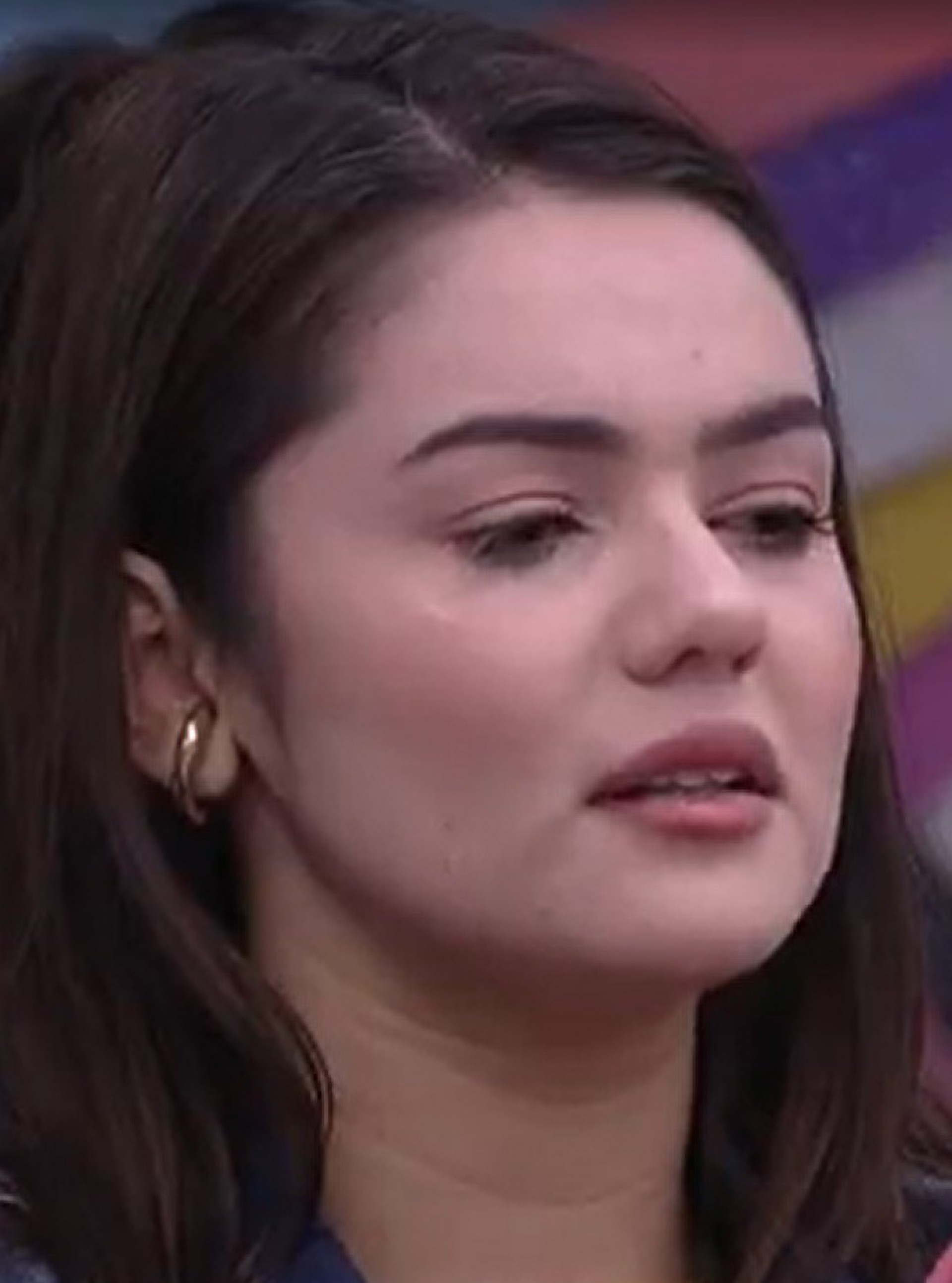 Os brothers do Quarto Lollipop ficaram muito abalados com a saída de Jade Picon. Eslovênia foi às lágrimas e cogitou ser um paredão falso - reprodução de vídeo