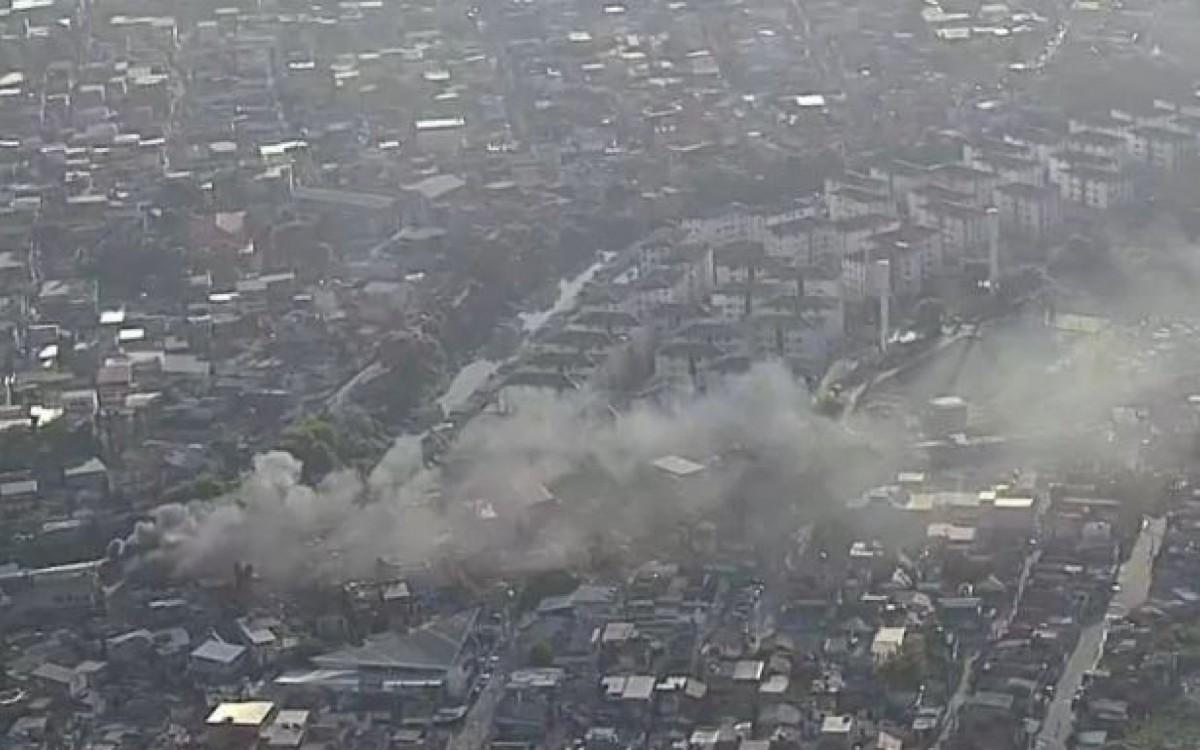 Polícia Civil faz operação na Cidade de Deus