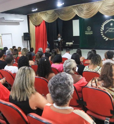 A solenidade contou com a presen&ccedil;a de centenas de pessoas - Divulga&ccedil;&atilde;o