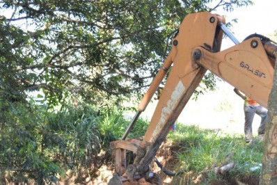 Após erosão, prefeitura recupera solo e sistema de drenagem