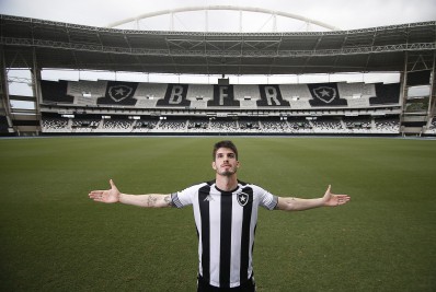 Reforço do Botafogo, meia-atacante Lucas Piazon destaca: 'Queremos fazer o clube voltar a ser protagonista'