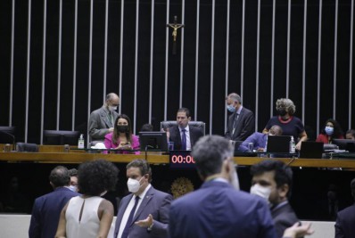 Câmara começa discussão sobre semipresidencialismo