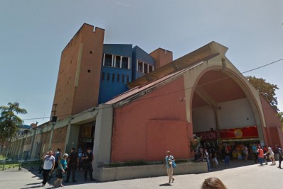 Corpo é encontrado boiando perto de terminal de ônibus em Niterói