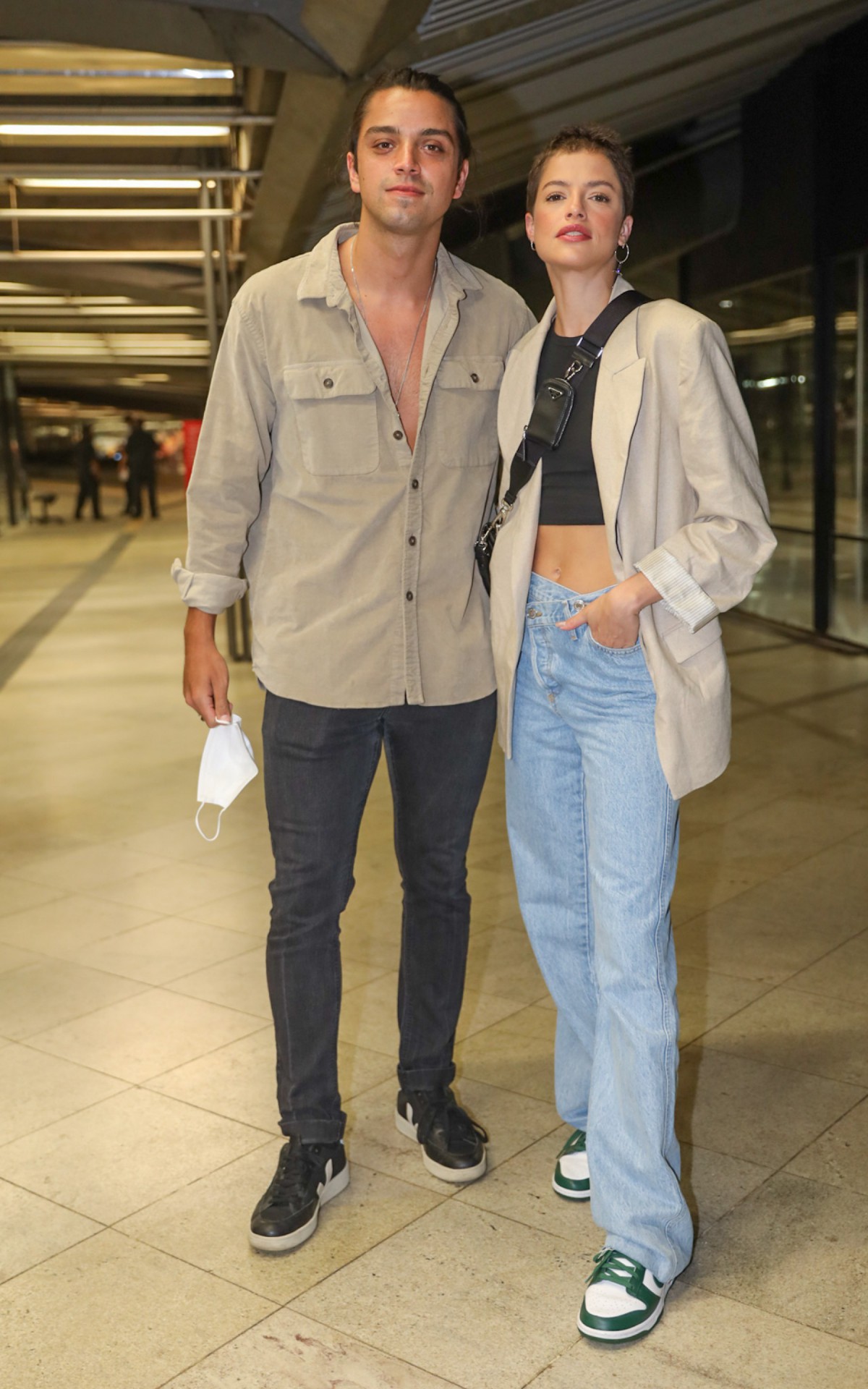 Rodrigo Simas e Agatha Moreira