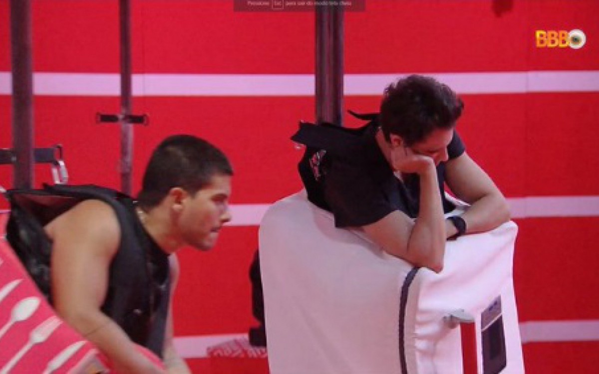 Brothers do 'BBB 22' na prova do líder  - Reprodução/Globoplay