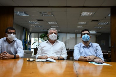 Uso de máscara em locais abertos caiu em Niterói a partir de segunda