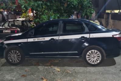 Guardas municipais recuperam táxi roubado em Bangu