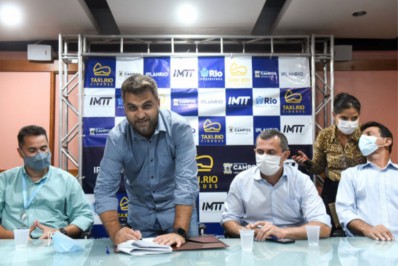 Termo de Cooperação Técnica garante a taxistas liberdade para dar descontos de 10% a 40% por corrida