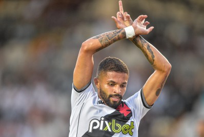 Com apenas quatro jogos, meia tem contrato rescindido com o Vasco