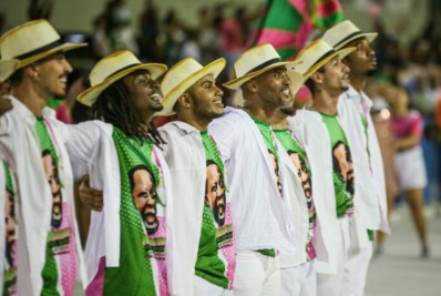 Com homenagem a Mussum, Lins faz grande ensaio e demonstra não querer mais deixar a Sapucaí