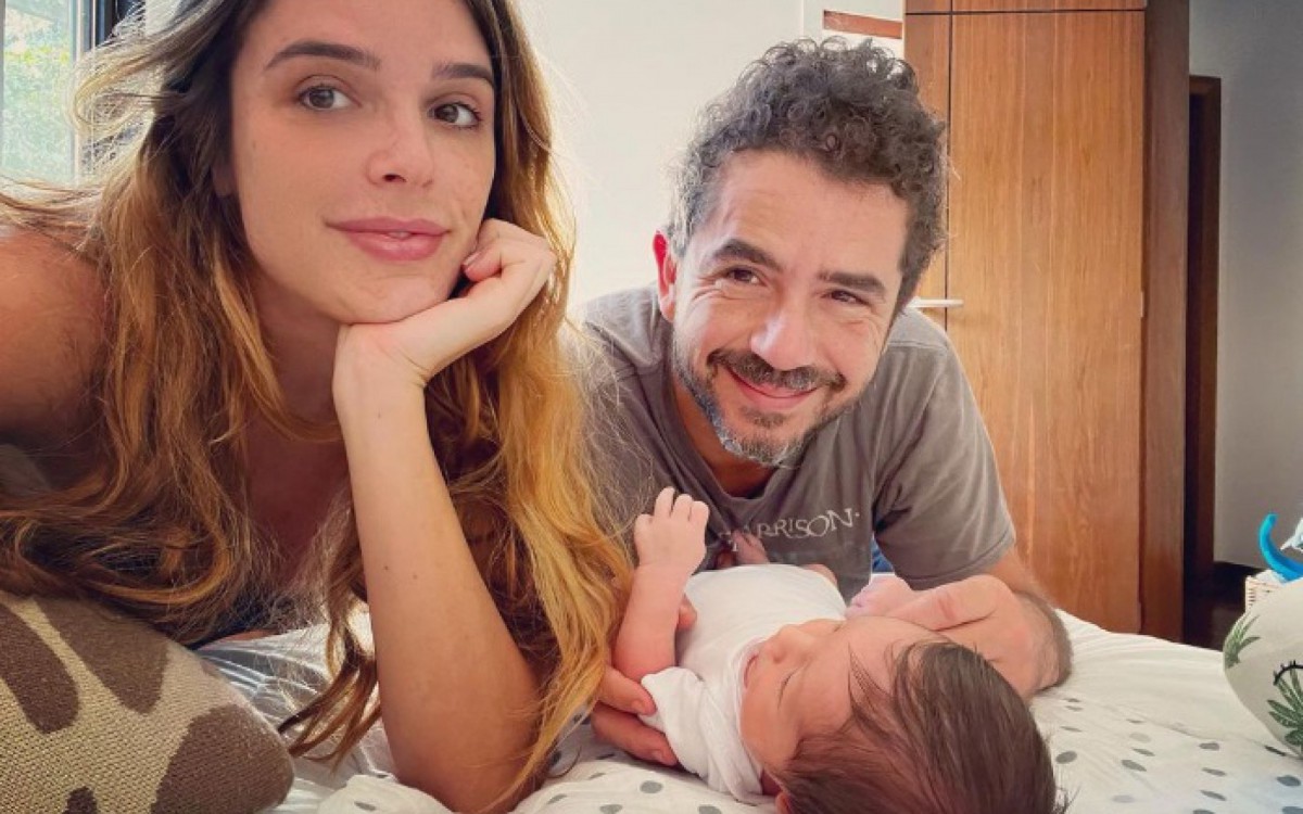 Rafa Brites e Felipe Andreoli com o filho, Leon - Reprodução/Instagram
