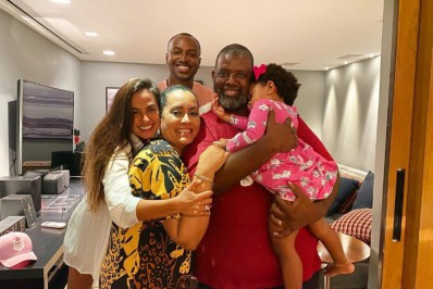 Péricles visita Thiaguinho e Carol Peixinho: 'Amo vocês!'