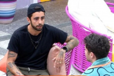 'BBB 22': Lucas pede desculpas para Pedro Scooby