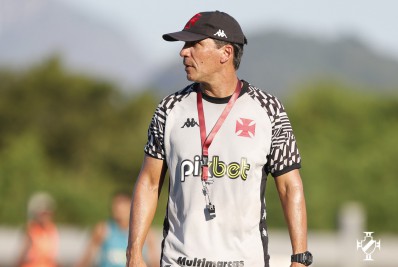 Com contratações suspensas, Vasco fará avaliação sobre elenco e comissão técnica para a Série B