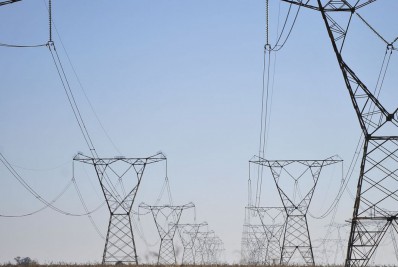 Aneel diz que contas de luz de maio estarão com bandeira verde