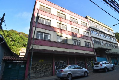 Prefeitura compra imóvel na Floriano Peixoto para atender 32 famílias vítimas da chuva