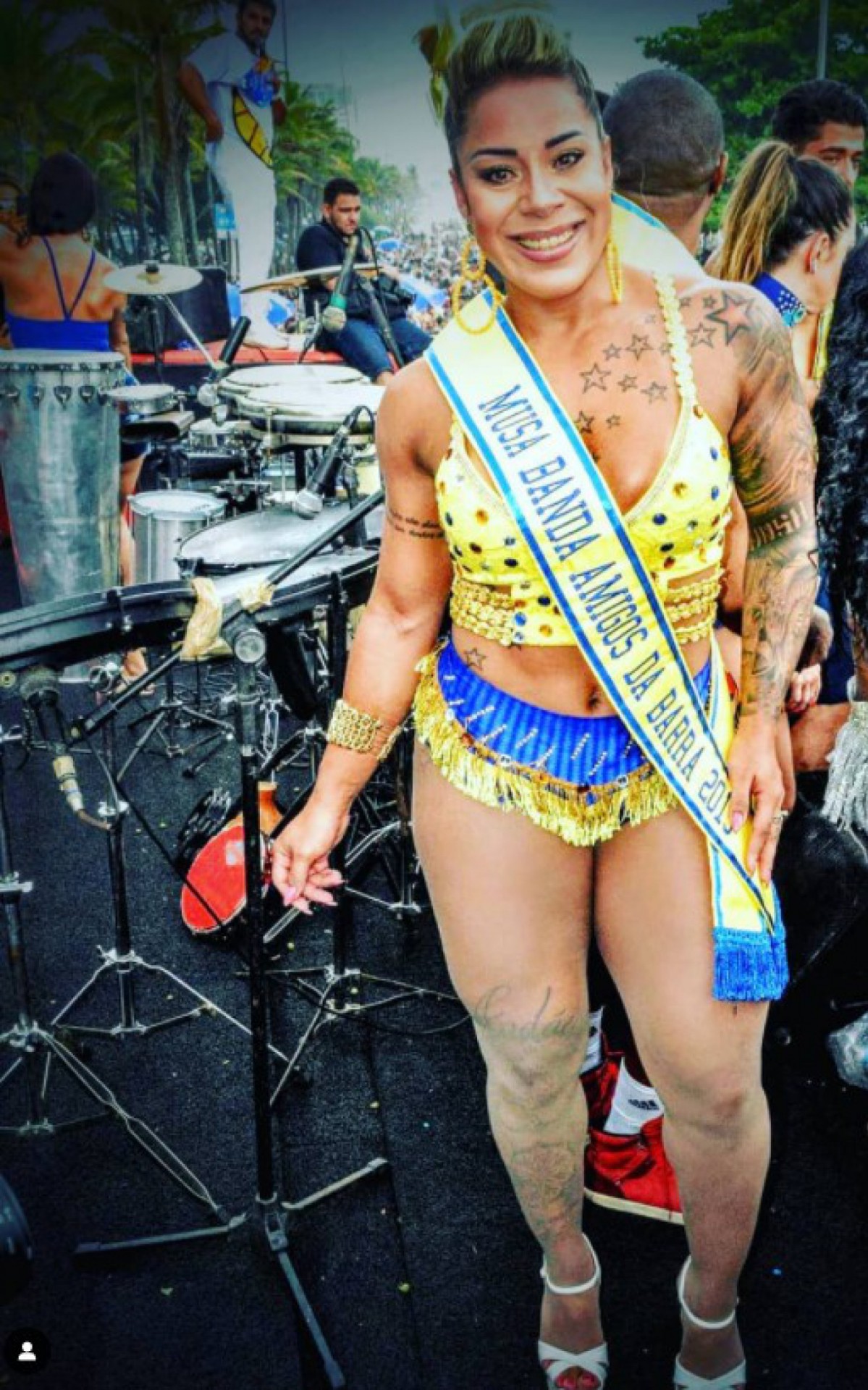 Ex-PM desfilou como musa da Banda da Barra