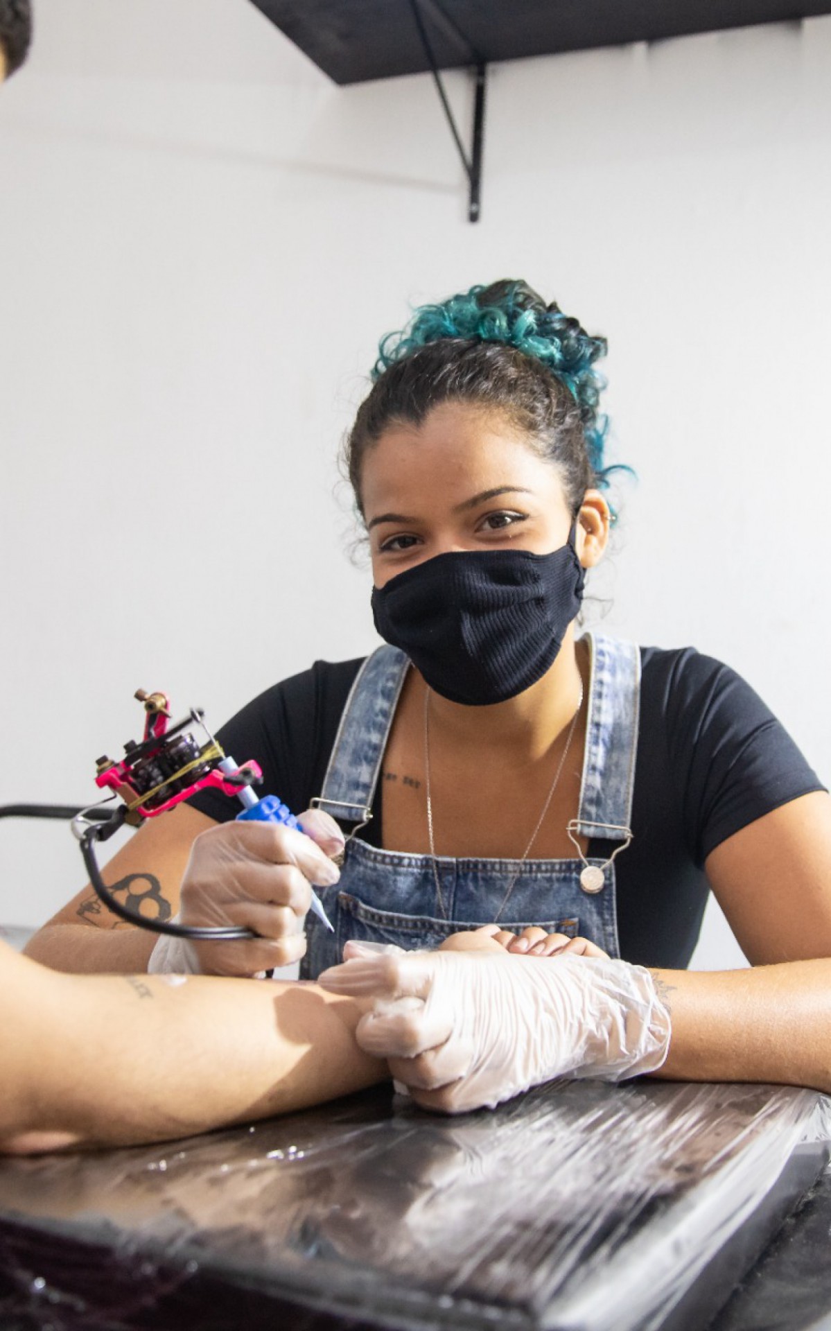 Exposição em homenagem às mulheres estará aberta ao público na Casa de Cultura, com entrada gratuita, até 31 de março