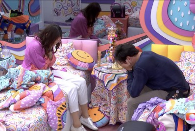 BBB 22: ‘Lollipopers’ caem no choro após eliminação de Vinicius