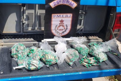 Polícia Militar apreende carga de drogas em Araruama