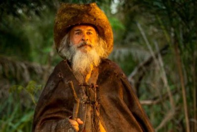 Osmar Prado deixa cabelo da orelha crescer para viver Velho do Rio em 'Pantanal'