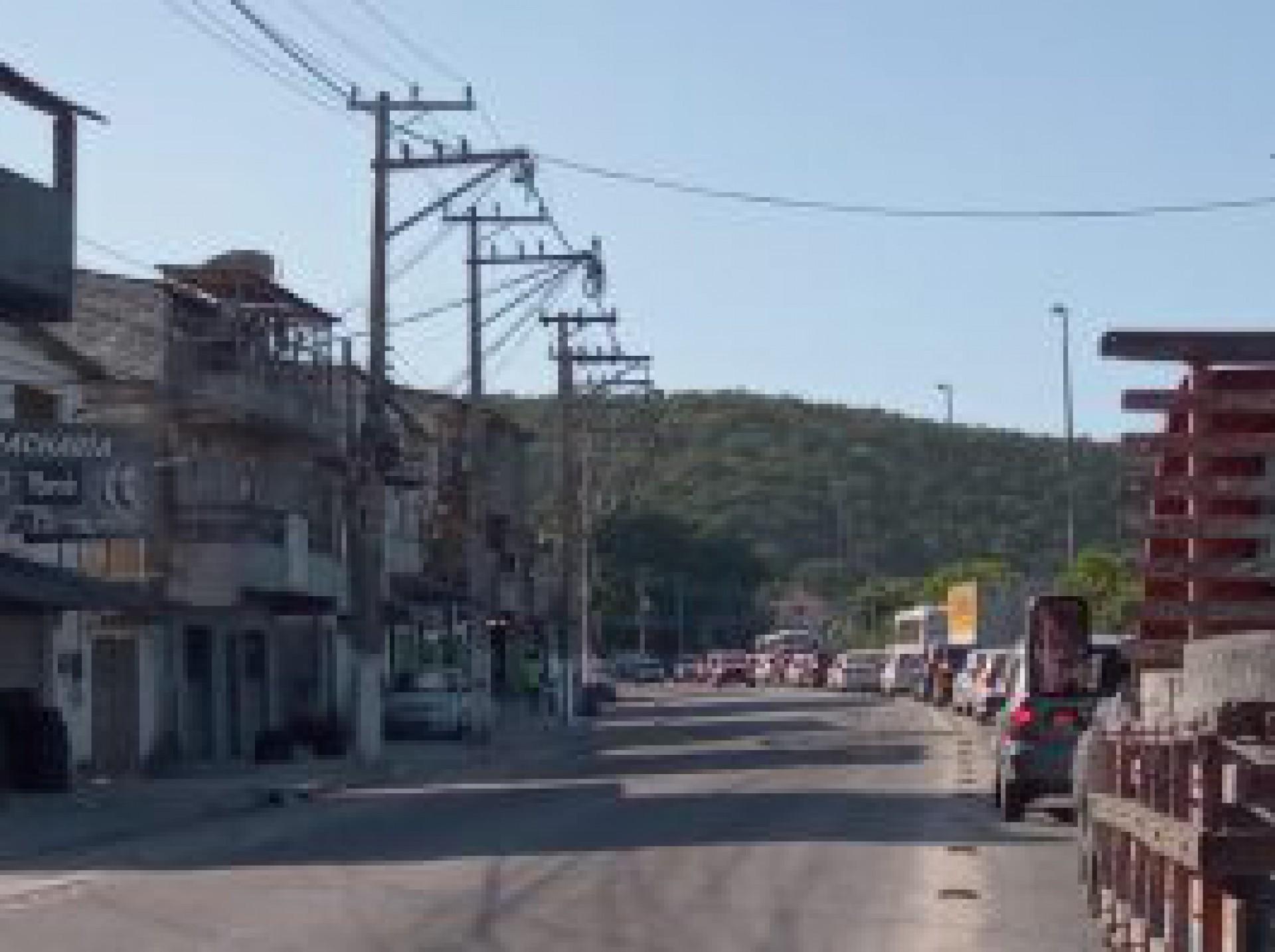 O engarrafamento esteve intenso devido ao inc&ecirc;ndio  - Letycia Rocha (RC24h)