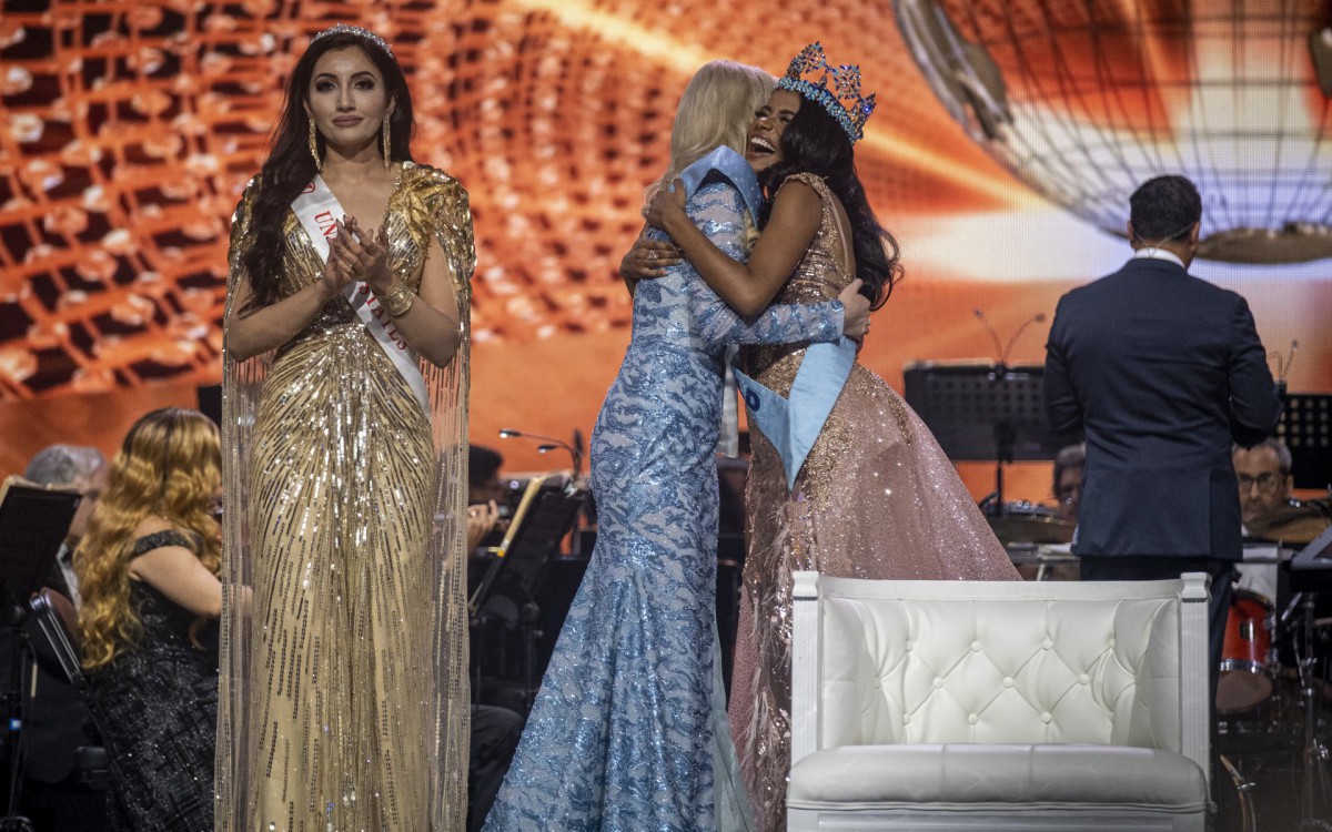 Polonesa Karolina Bielawska &eacute; a nova Miss Mundo