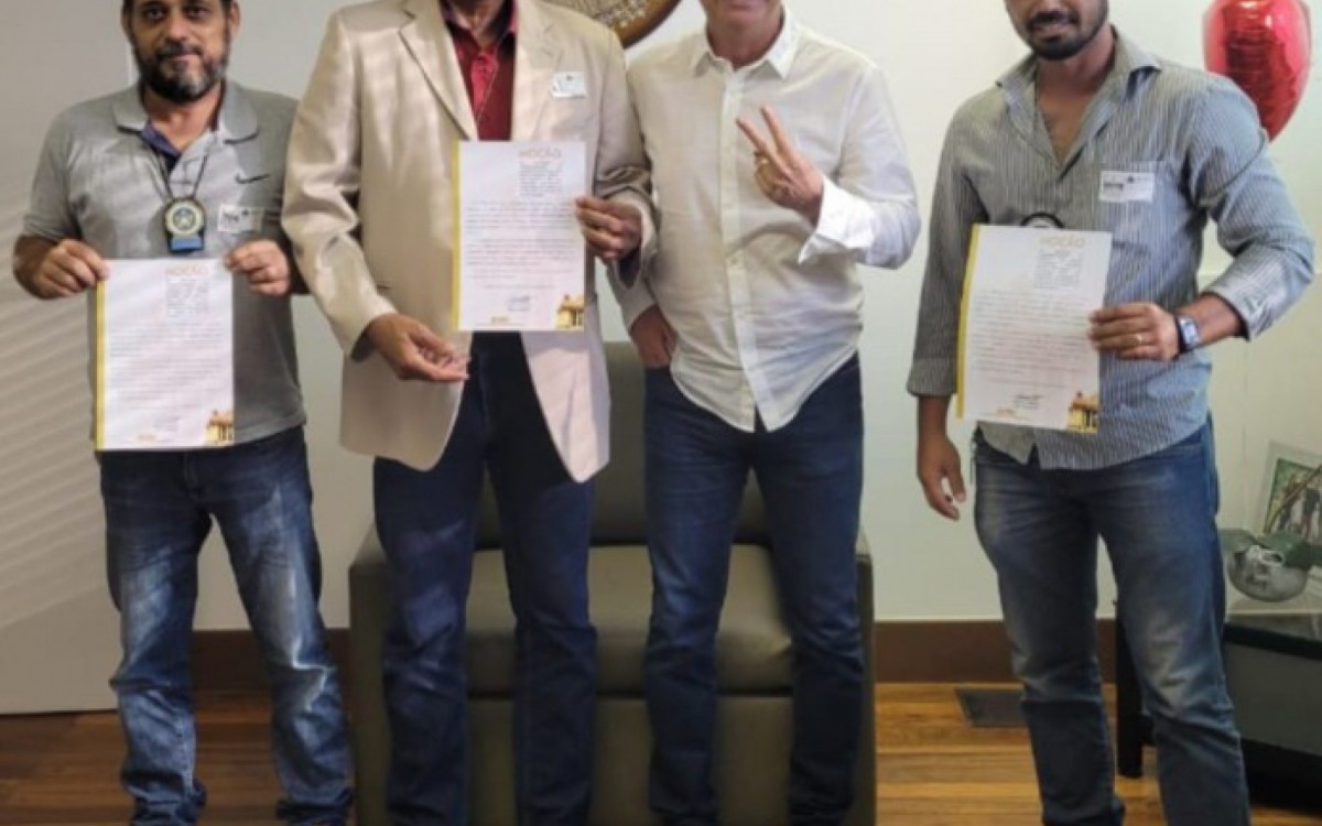 Delegado Nilton Siqueira, deputado Marcos Abrahão; investigadores Maximiliano Falcão e Rodrigo do Carmo.