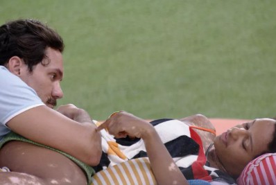 'BBB 22': Natália desabafa com Eliezer após surto na festa