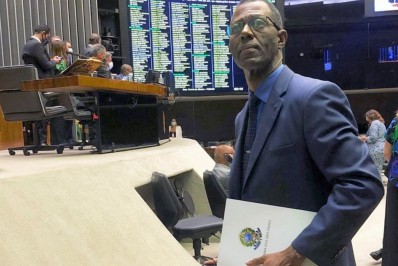 Filme de Danilo Gentili continua na mira de ala conservadora do Congresso