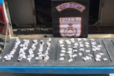 Adolescente é apreendido com cocaína em Araruama