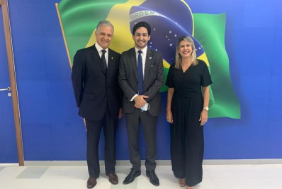 Vice-prefeita de Vassouras volta de Brasília com pautas encaminhadas