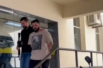 Suspeito que aparece em vídeo atirando contra homem é preso