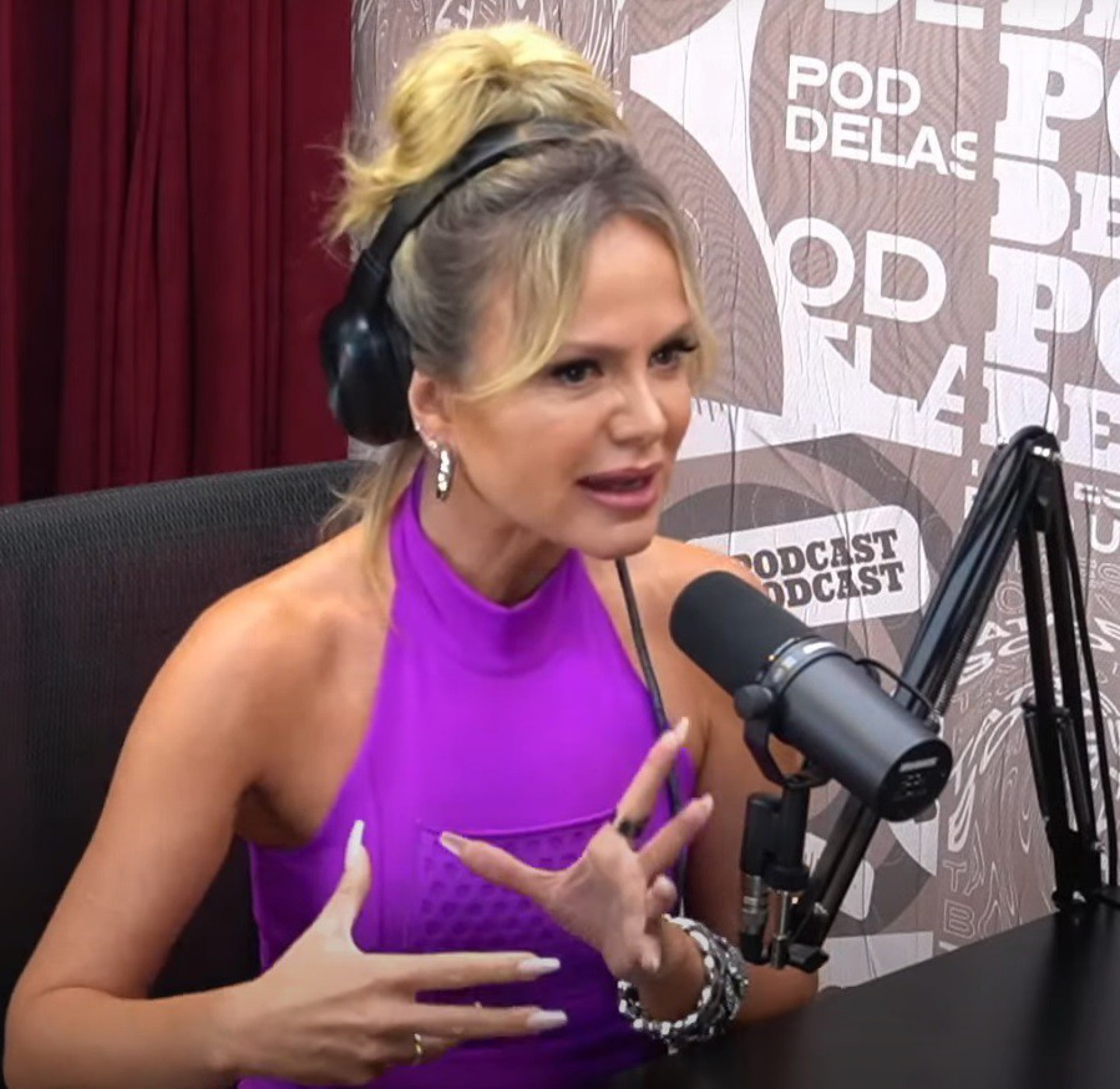 Eliana - reprodução de vídeo