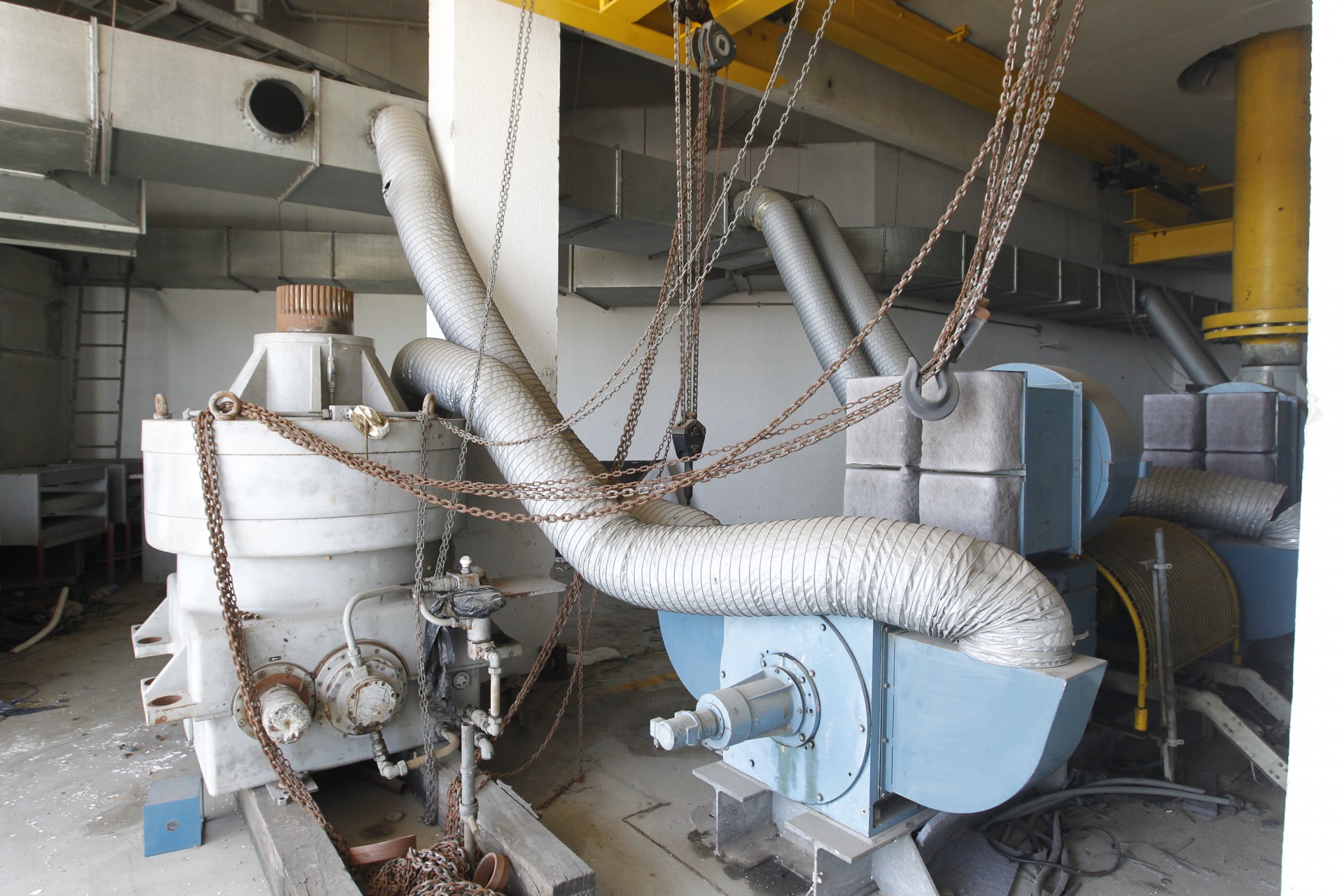 Governador Claudio Castro participou do evento no Morro da Baiana que anuncia o inicio das obras no Telef&eacute;rico do Complexo do Alem&atilde;o, zona norte do Rio. Na foto, o p&eacute;ssimo estado de conserva&ccedil;&atilde;o da Esta&ccedil;&atilde;o do telef&eacute;rico Baiana - Reginaldo Pimenta / Agencia O Dia