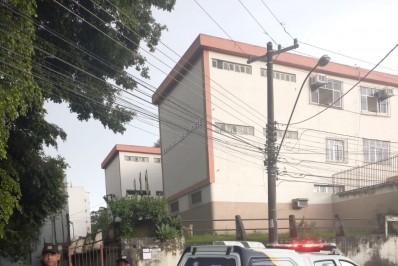 Homem é detido por desacato e porte de substância entorpecente em Volta Redonda