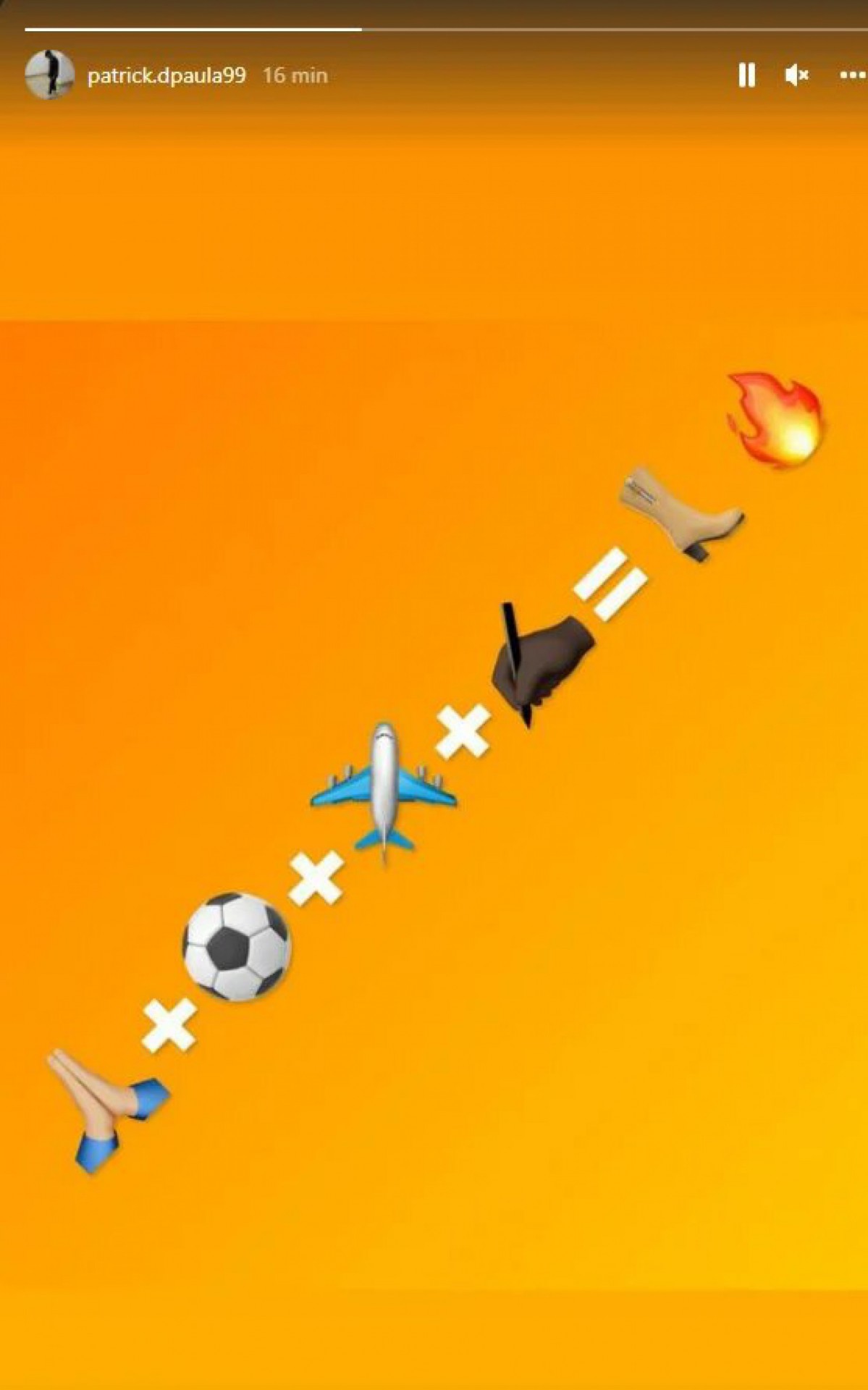 Patrick de Paula posta emojis e anima torcida do Botafogo