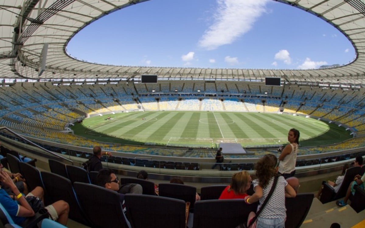 r aluga estádio para bater recorde de maior partida de futebol do  Brasil, Esporte